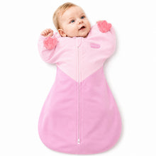 Charger l'image dans la visionneuse de la galerie, HEART-SHAPED ARMS-UP SLEEP SACK (PINK)
